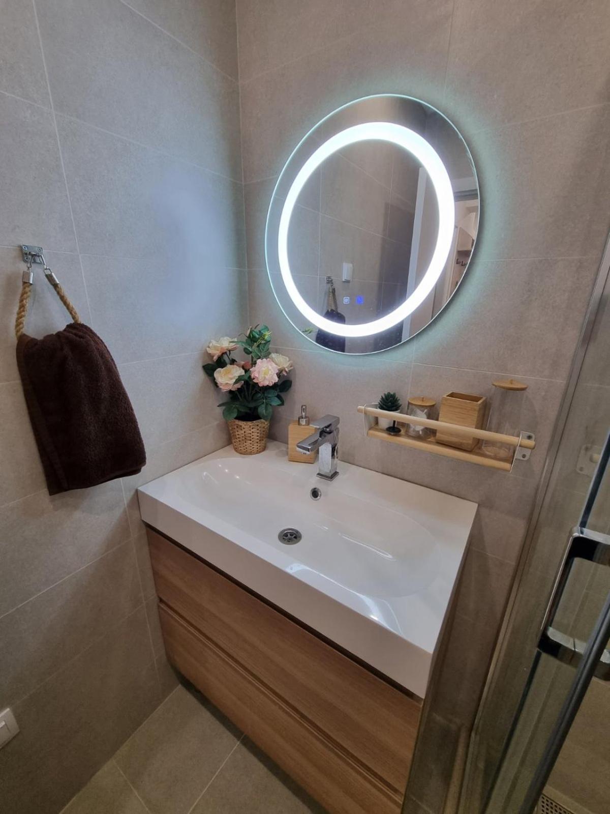 Apartment Polina - 2Bd Next To Sea Garden 瓦爾納 外观 照片