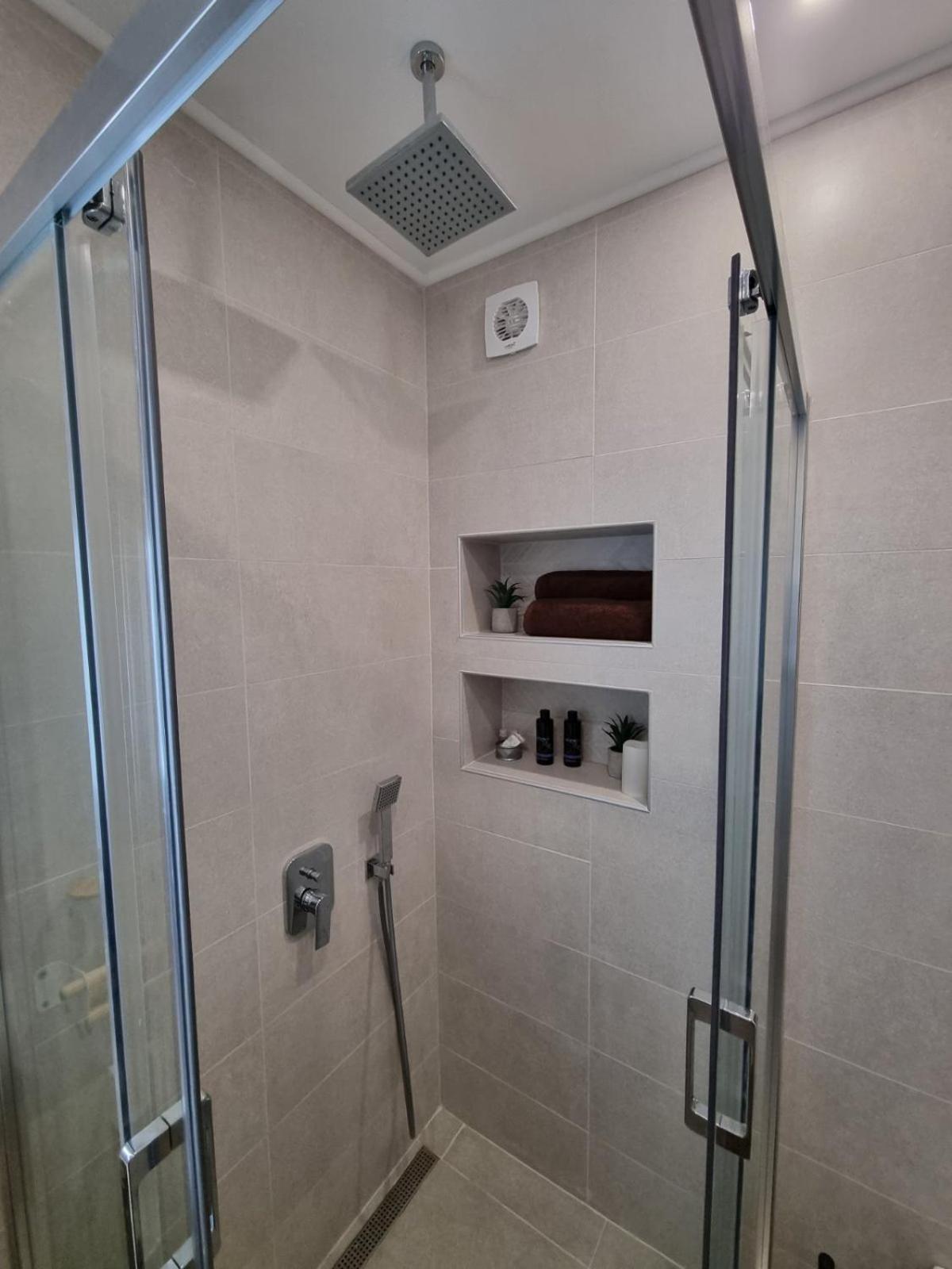 Apartment Polina - 2Bd Next To Sea Garden 瓦爾納 外观 照片